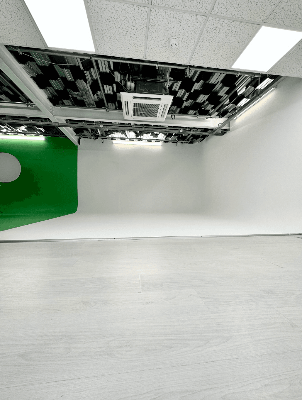 A&B Films Studio — wedding photographer in London