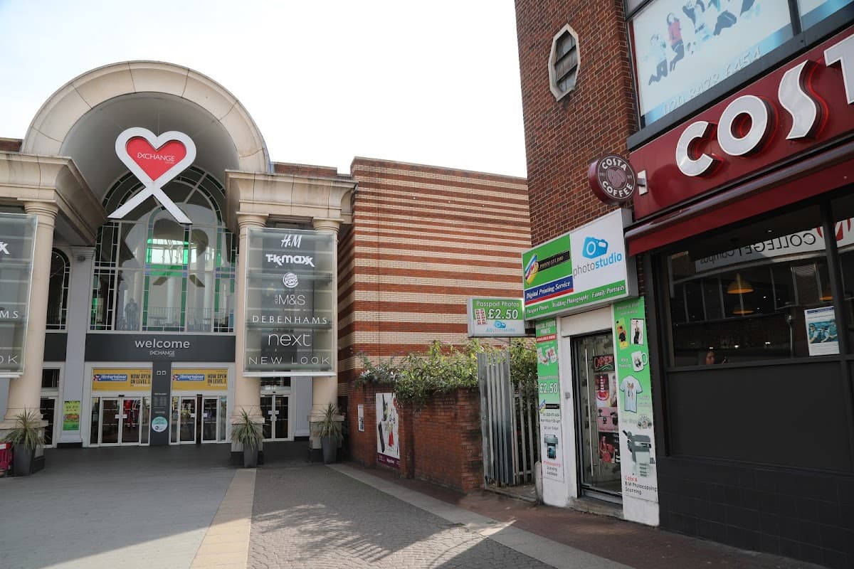 AD Photo Studio — wedding photographer in London