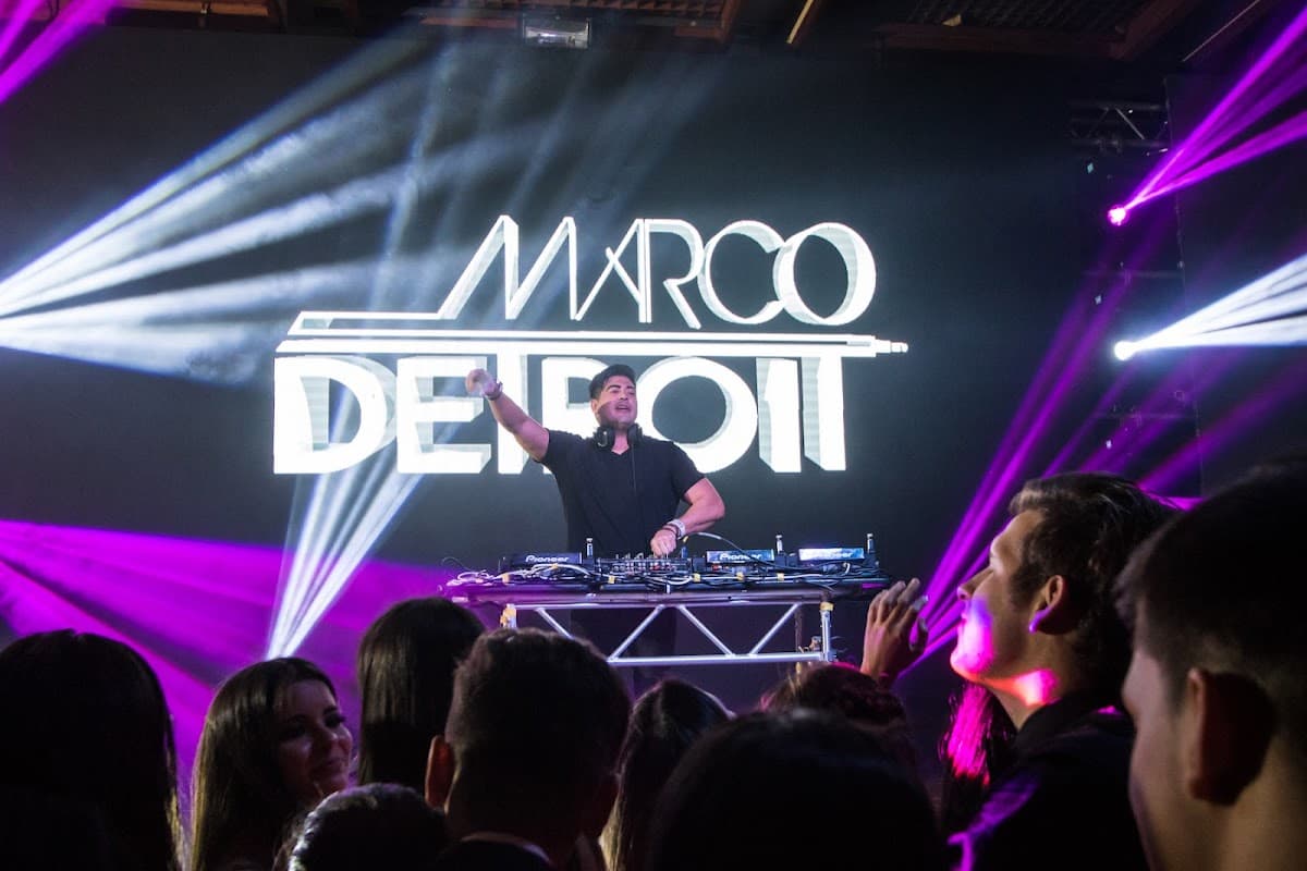 Marco Detroit — wedding dj in Miami