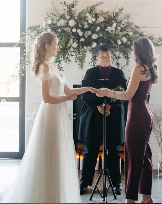 The Modern Officiant — wedding officiant in Atlanta
