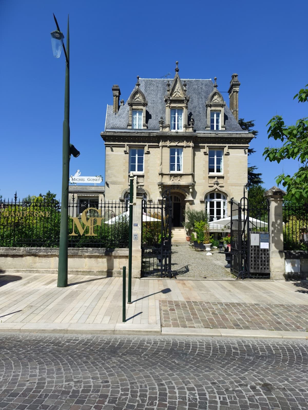A. Bergère Champagne: destination wedding venue in 51200 Épernay, France