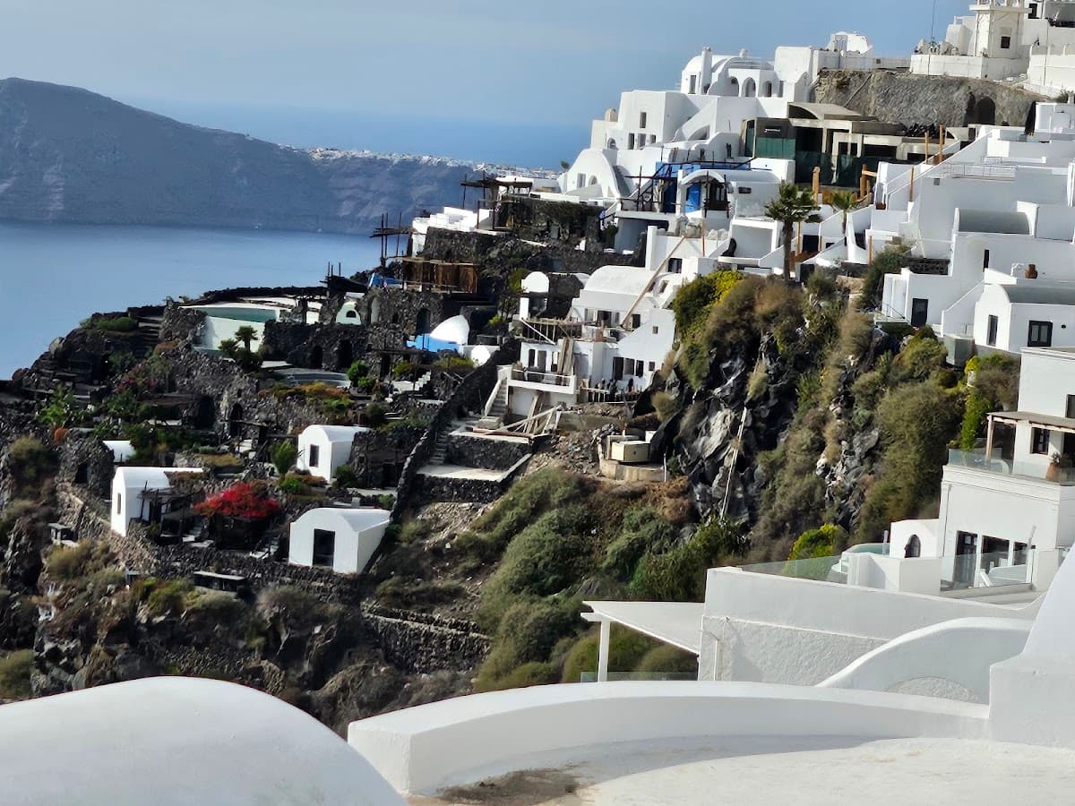 Absolute Bliss — destination wedding venue in Imerovigli 847 00, Greece