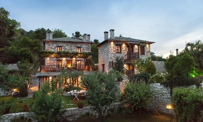 Adis Oneirou: destination wedding venue in Mouresi 370 12, Greece