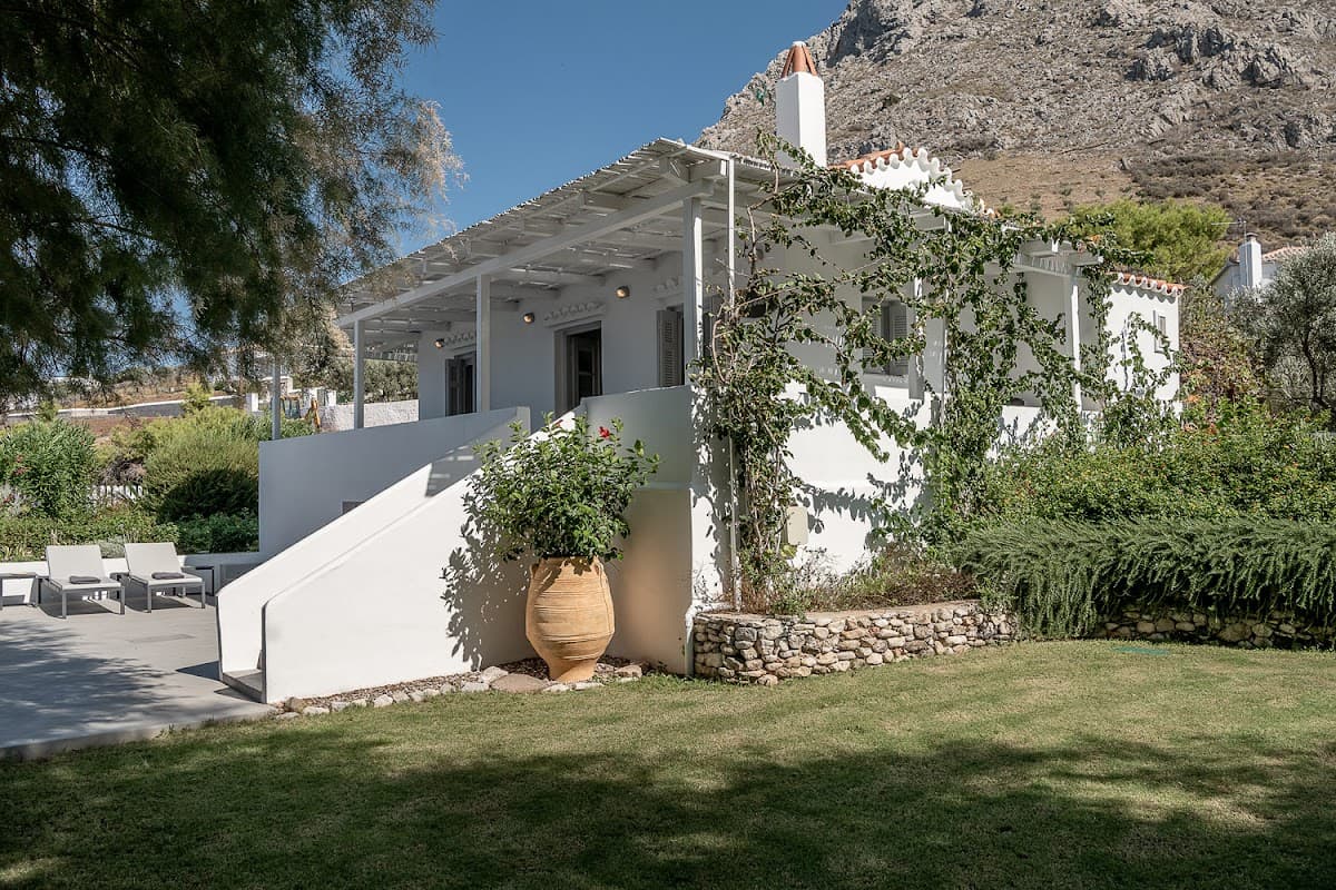 Bellevalia Hydra — destination wedding venue in Idra 180 40, Greece