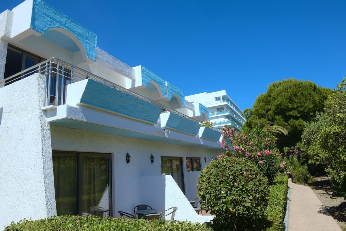 Blue Horizon Hotel: destination wedding venue in Ιαλυσός 851 01, Greece