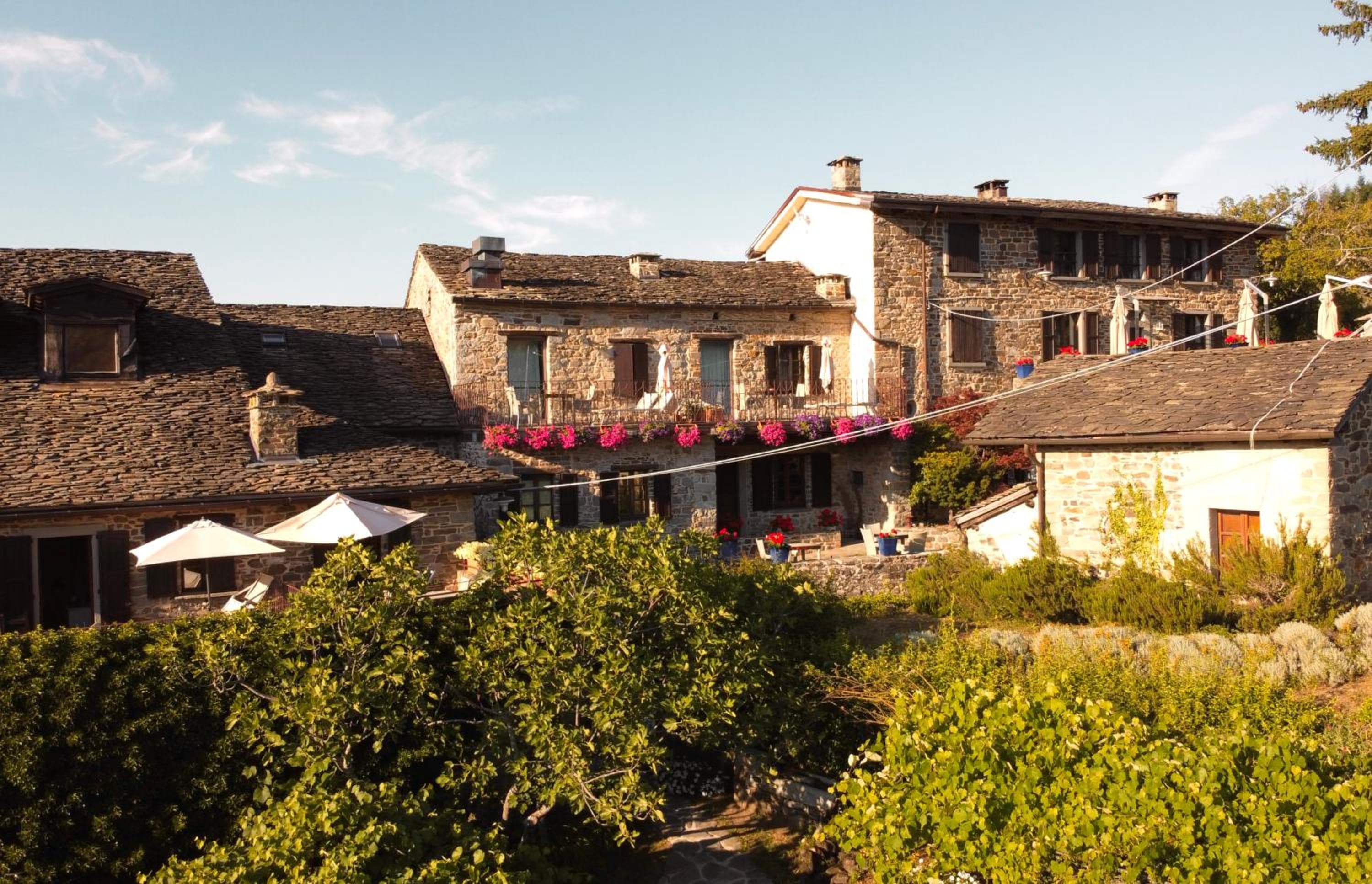 Borgo Casale, wedding venue in Albareto, Italy