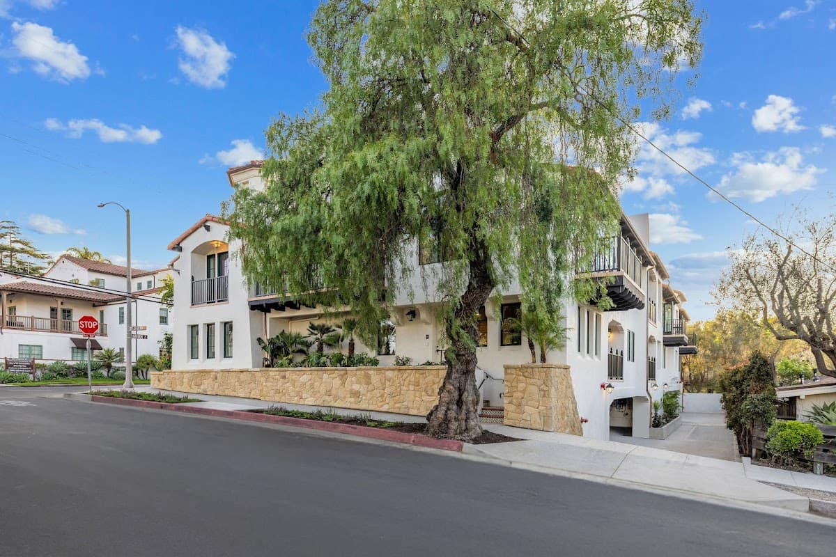 Casa Riviera: destination wedding venue in CA 93101, USA