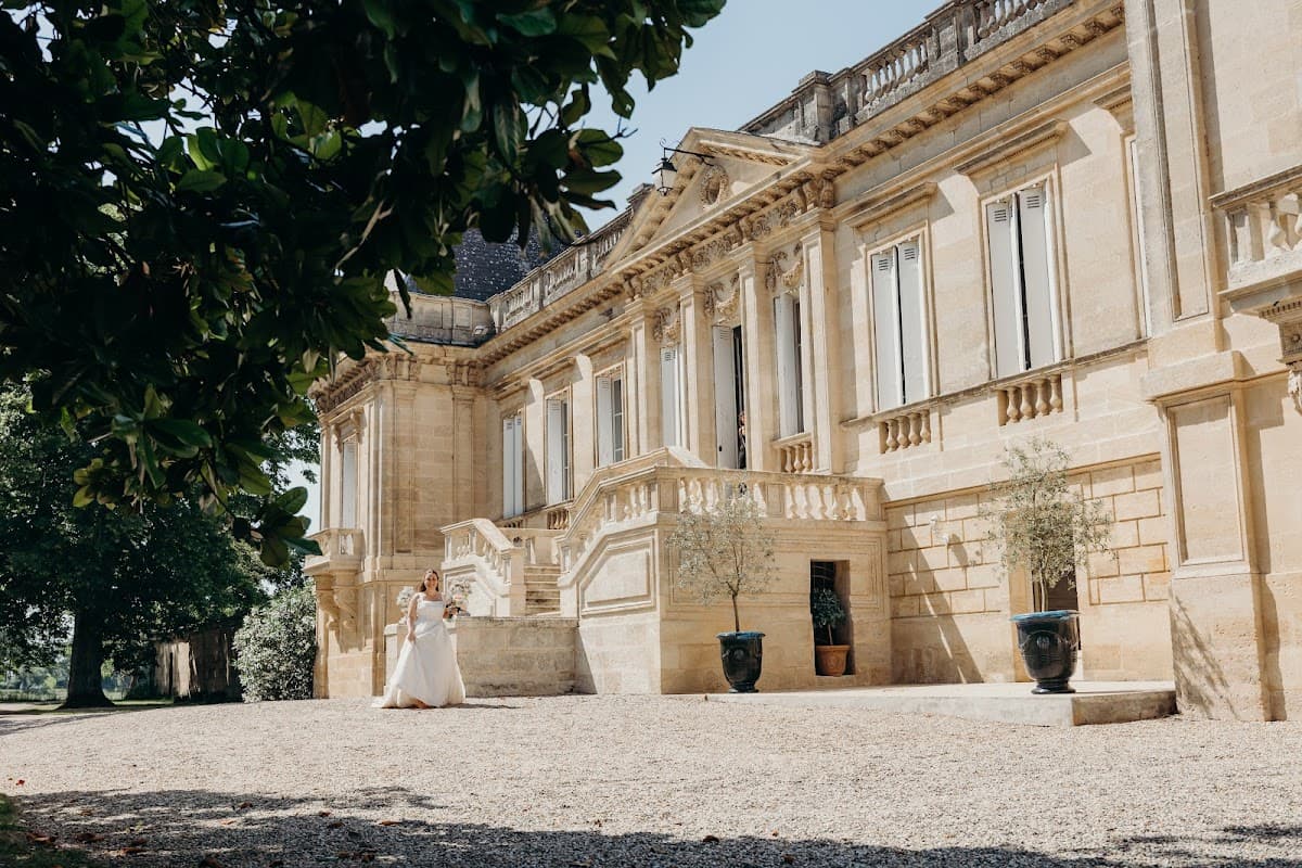 Château Couffins — destination wedding venue in 33240 Asques, France