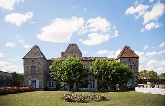 Château La Gallée — destination wedding venue in 69390 Millery, France