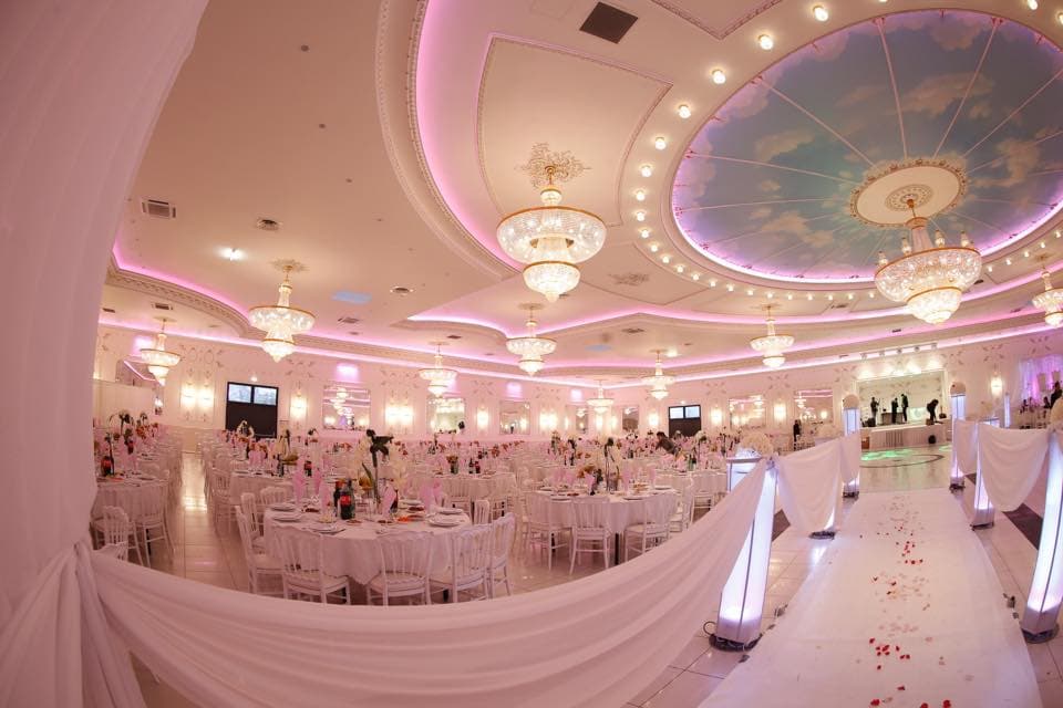 Espace Venise: destination wedding venue in 95200 Sarcelles, France