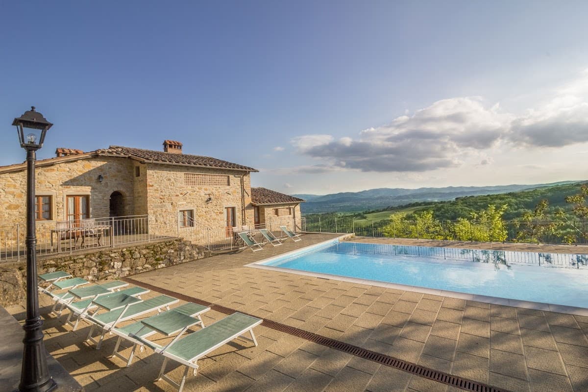 Farmhouse La Conca: destination wedding venue in Sansepolcro, Italy