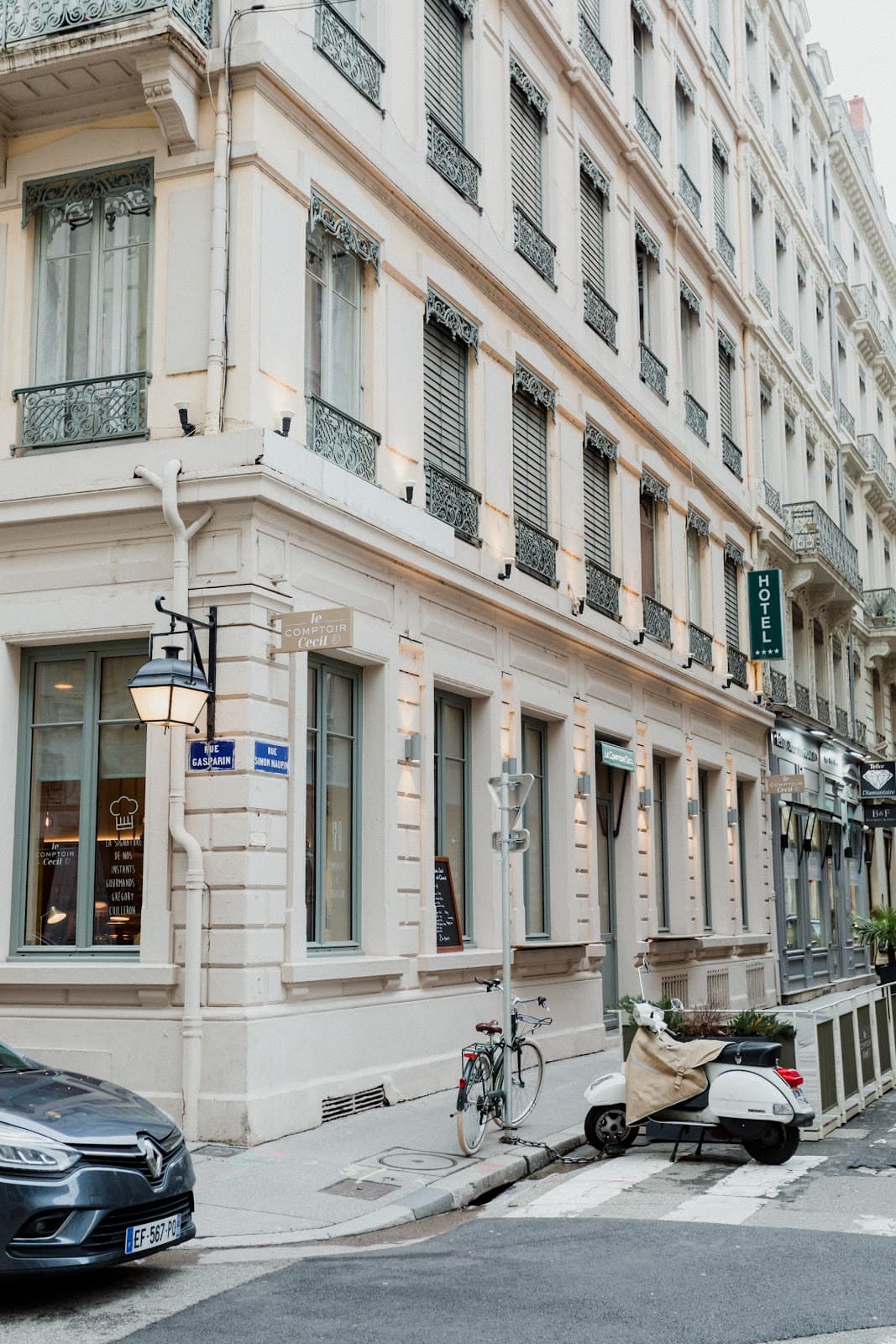 Hôtel Globe et Cecil: destination wedding venue in 69002 Lyon, France