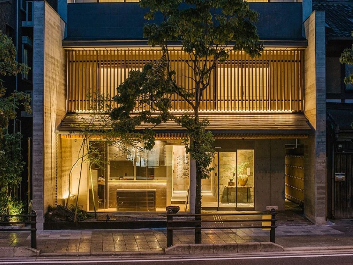 Higashiyama Shikikaboku: destination wedding venue in 605-0023, Japan
