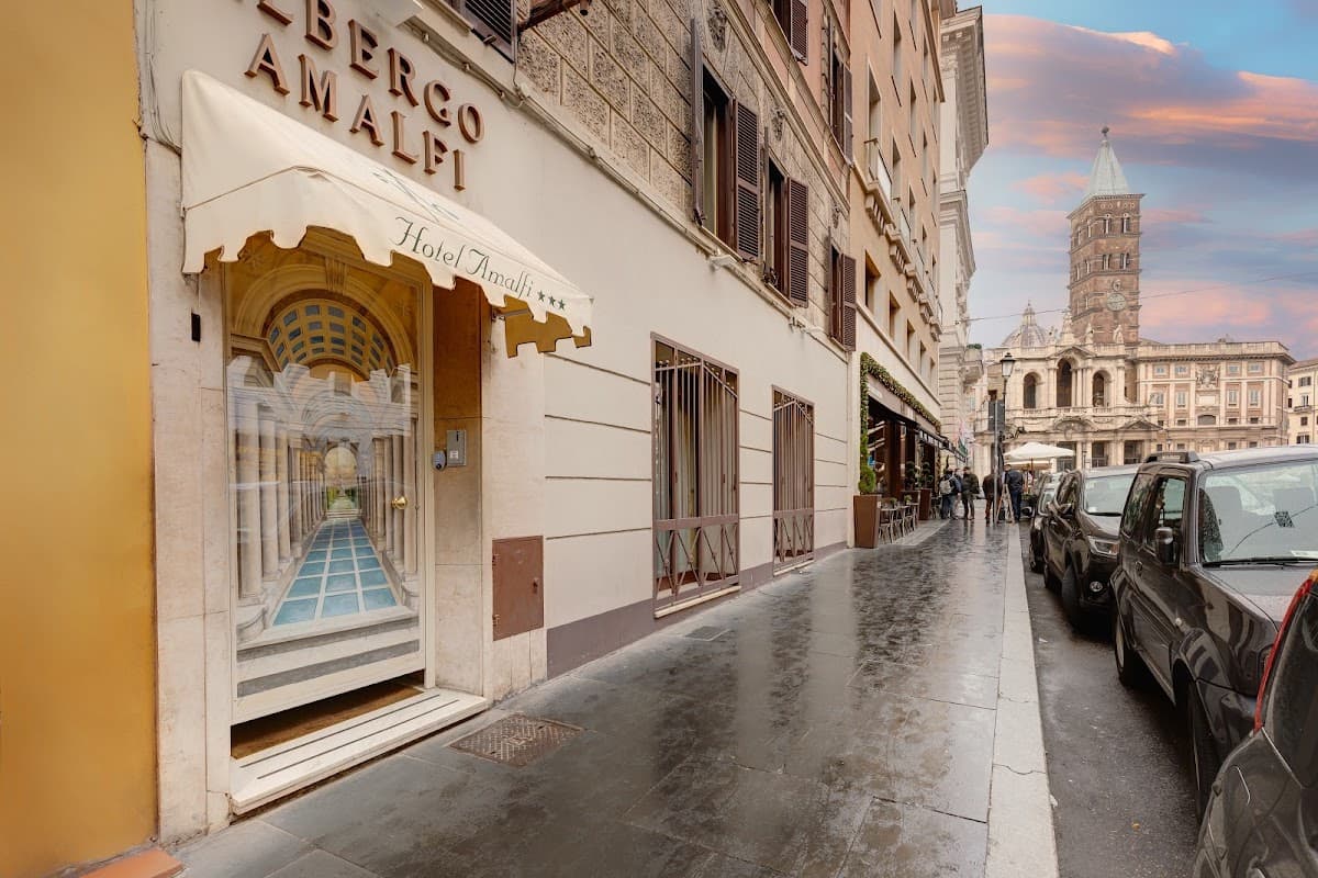Hotel Amalfi: destination wedding venue in 00185 Roma RM, Italy