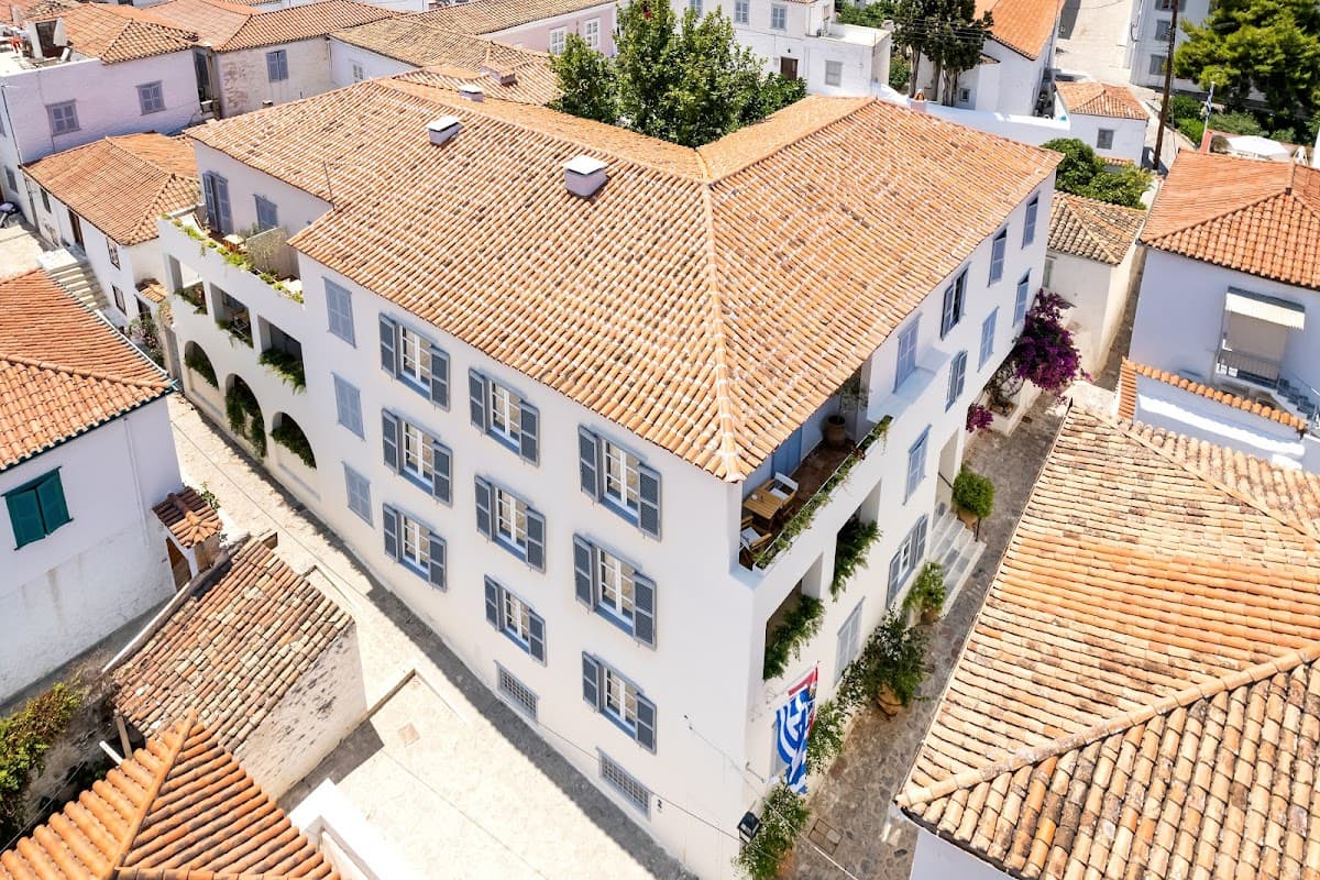 Hotel Leto Hydra: destination wedding venue in Idra 180 40, Greece