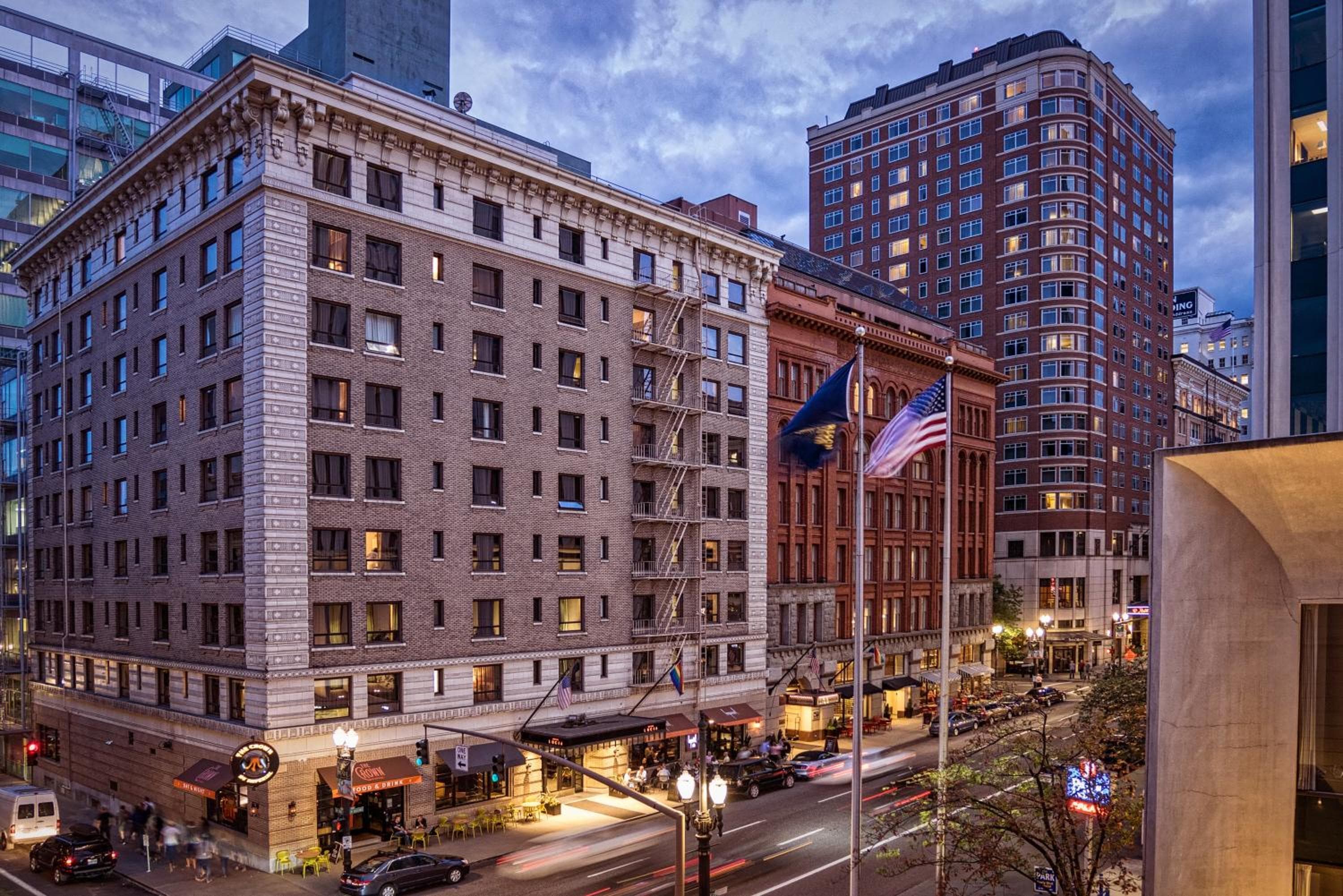 Hotel Lucia, wedding venue in Portland, United States