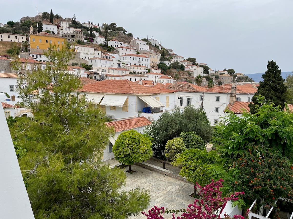 Hotel Miranda — destination wedding venue in Idra 180 40, Greece