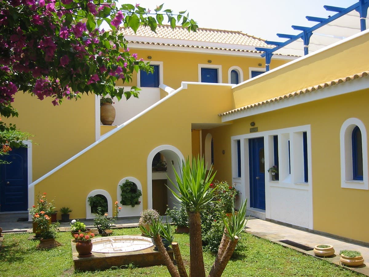 Hotel Palazzo: destination wedding venue in Αρχάγγελος 230 53, Greece