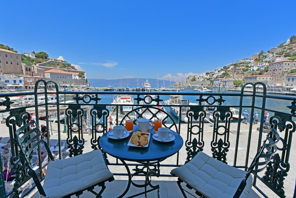 Hotel Sophia — destination wedding venue in Idra 180 40, Greece