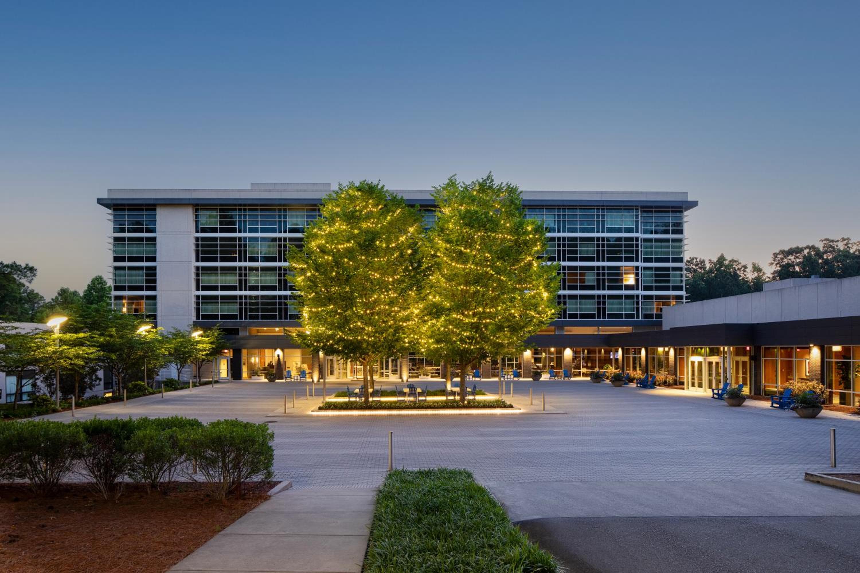 JB Duke Hotel, wedding venue in Durham, United States