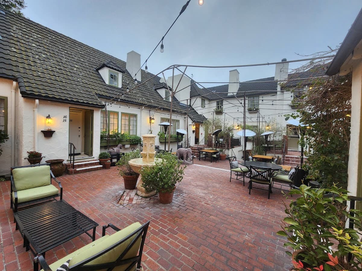 L'Auberge Carmel: destination wedding venue in CA 93923, USA
