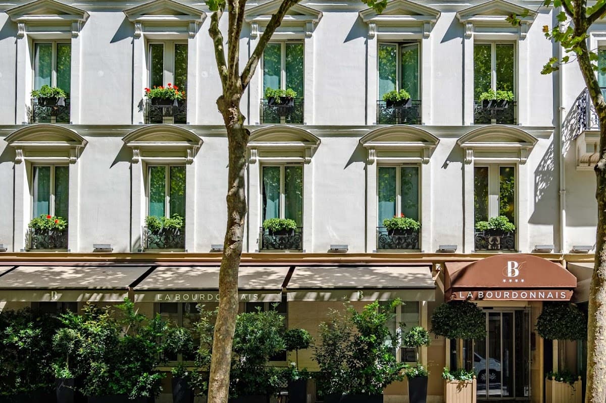La Bourdonnais — destination wedding venue in 75007 Paris, France