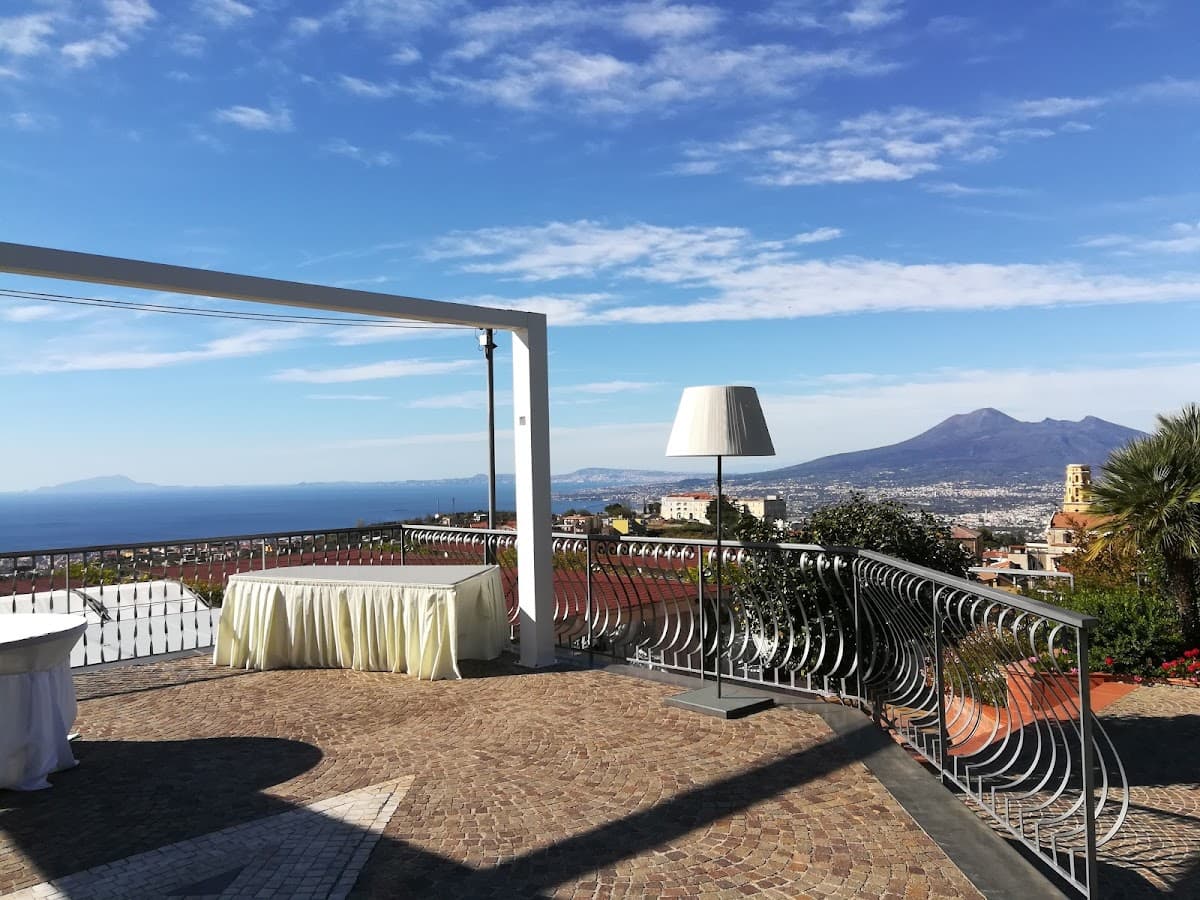 La Canonica: destination wedding venue in 80050 Lettere NA, Italy