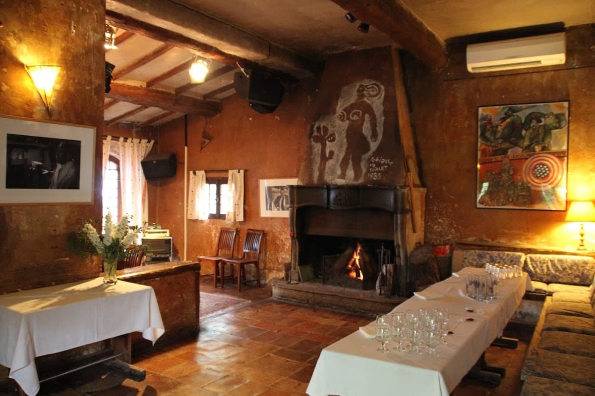 La Seguiniere: destination wedding venue in 06610 La Gaude, France