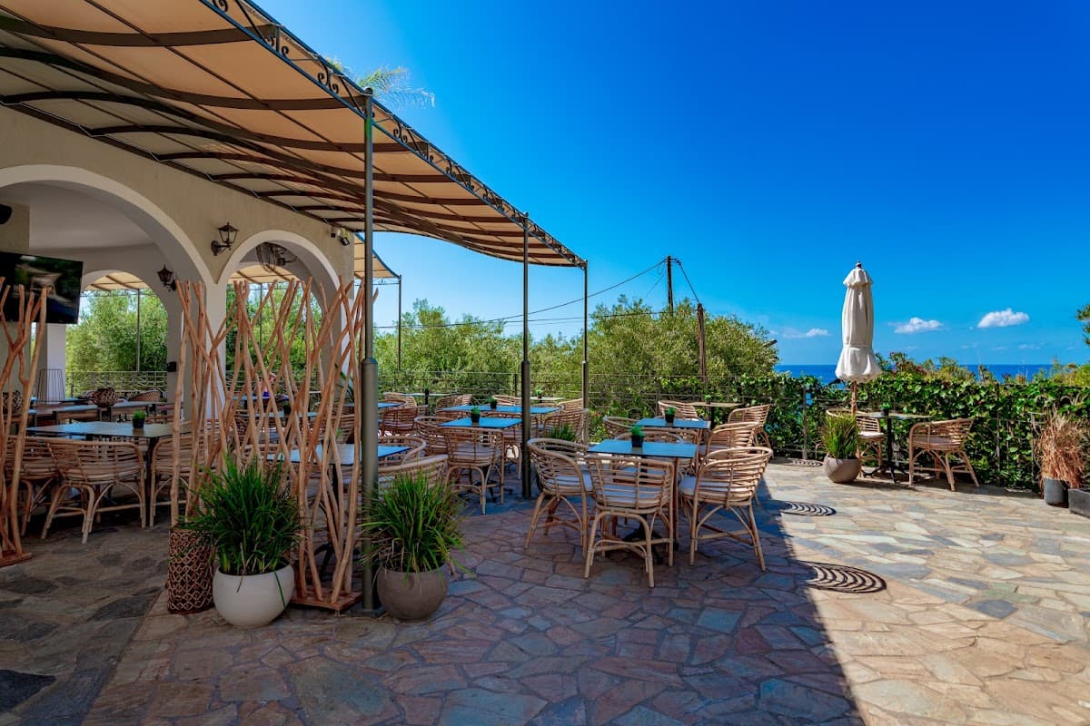 La Signora Hotel — destination wedding venue in Lourdata 281 00, Greece