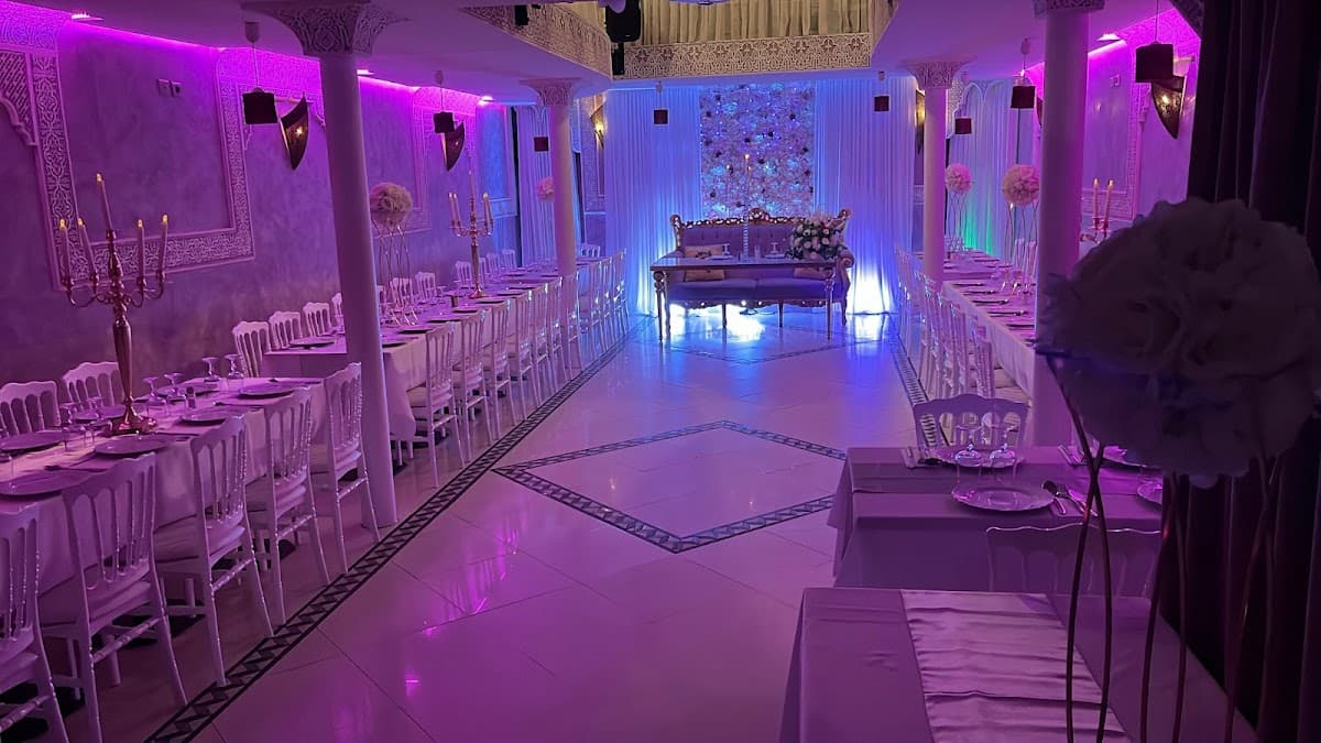 La Table Fleurie: destination wedding venue in 93100 Montreuil, France