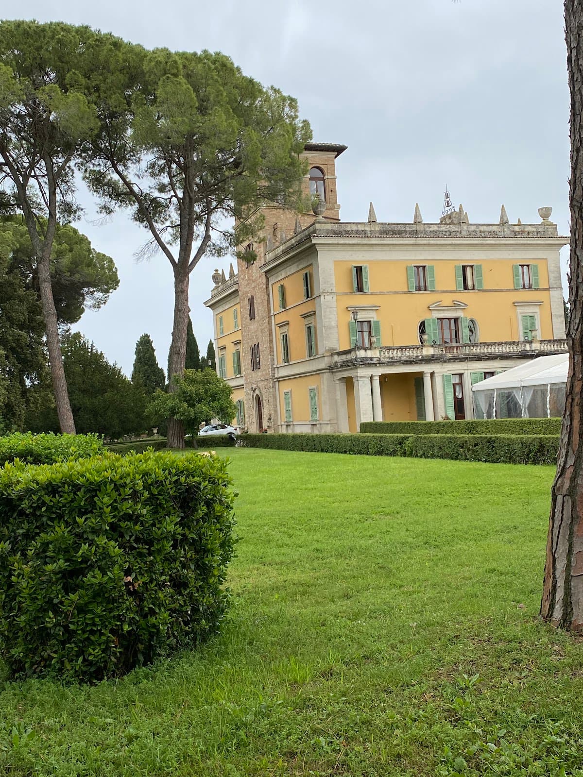 La Torre Di Pila: wedding venue in 06132 Pila PG, Italy