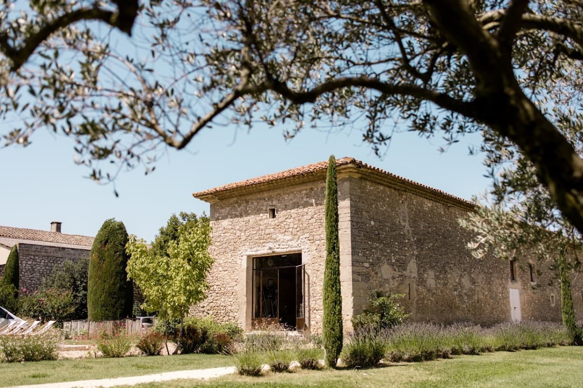 Le Petit Roulet: destination wedding venue in 84300 Cavaillon, France