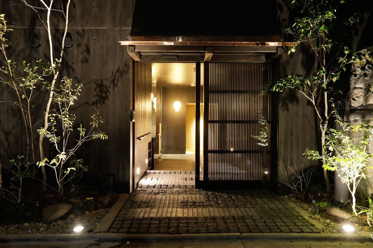 Luxury hotel SOWAKA — destination wedding venue in 605-0821, Japan
