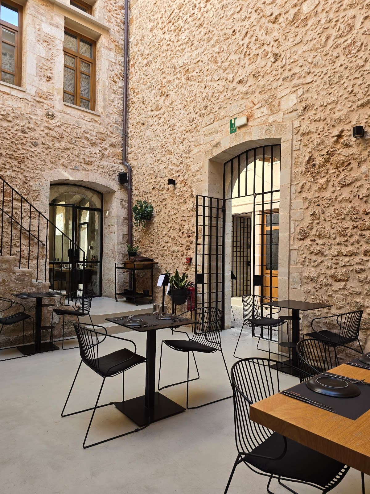 MonEs: destination wedding venue in Chania 721 32, Greece