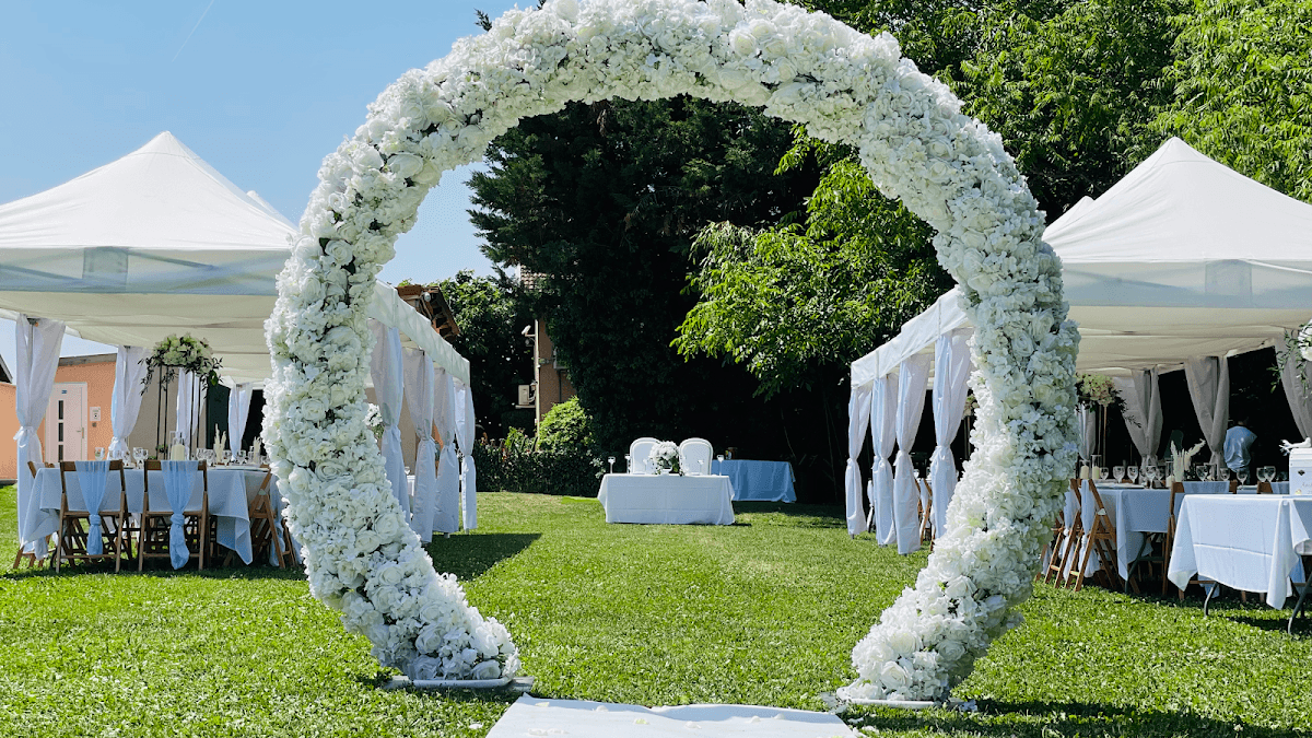 O Jardin Du Bonheur: destination wedding venue in 69960 Corbas, France