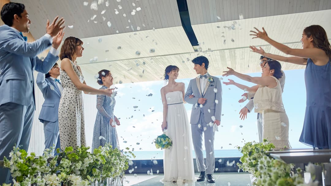小さな結婚式 沖縄イル・ド・レ店: destination wedding venue in Okinawa 904-0415, Japan