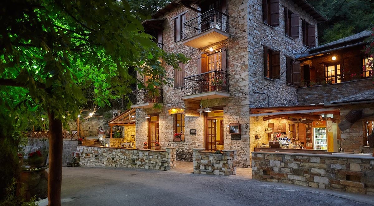 Palios Stathmos: destination wedding venue in Milies 37300, Greece