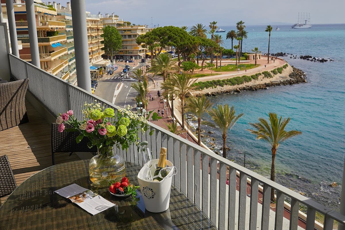 ROYAL ANTIBES: destination wedding venue in 06600 Antibes, France