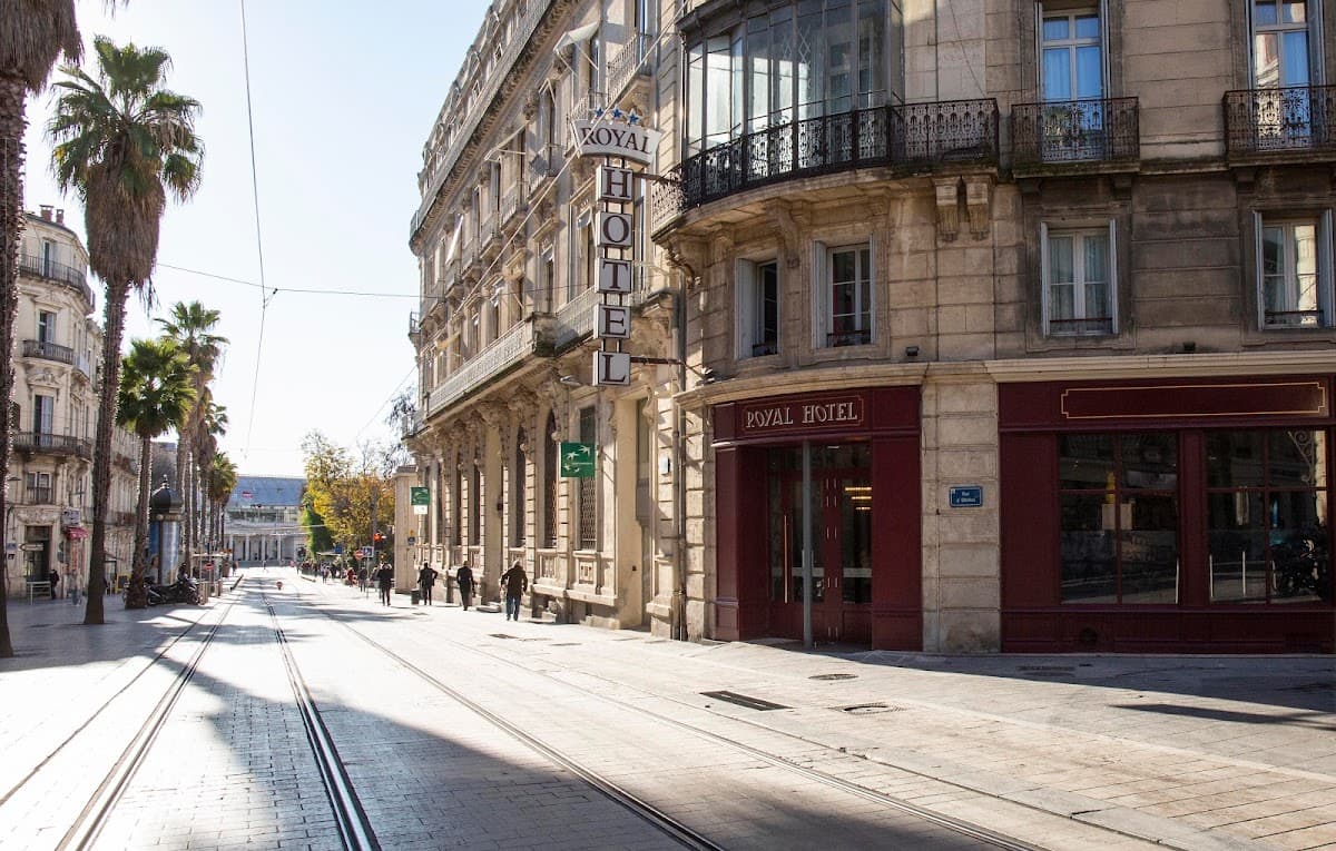 Royal Hôtel: destination wedding venue in 34000 Montpellier, France