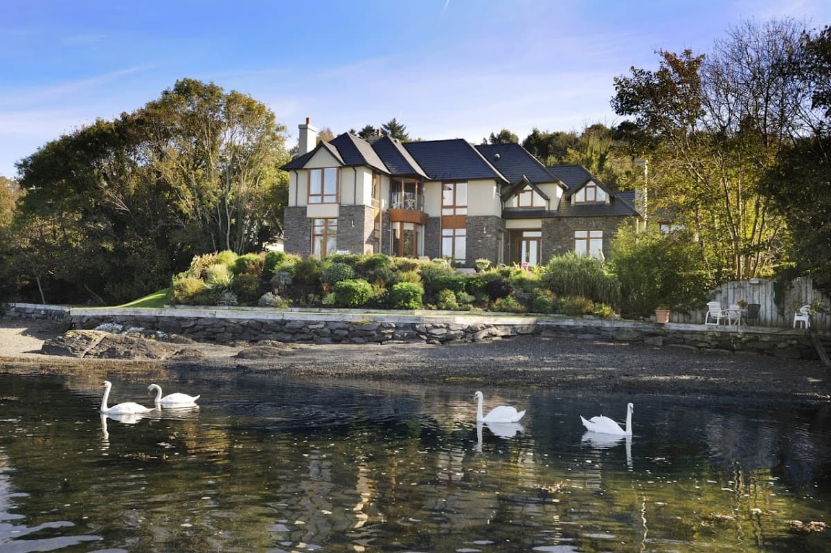 Seafort Luxury Hideaway: destination wedding venue in Co. Cork, Ireland