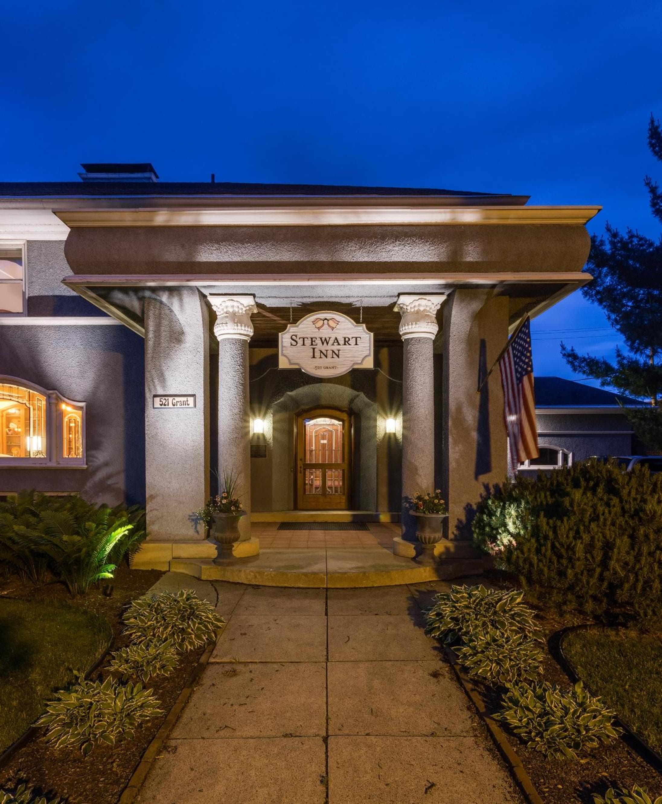 Stewart Inn, wedding venue in Wausau, United States