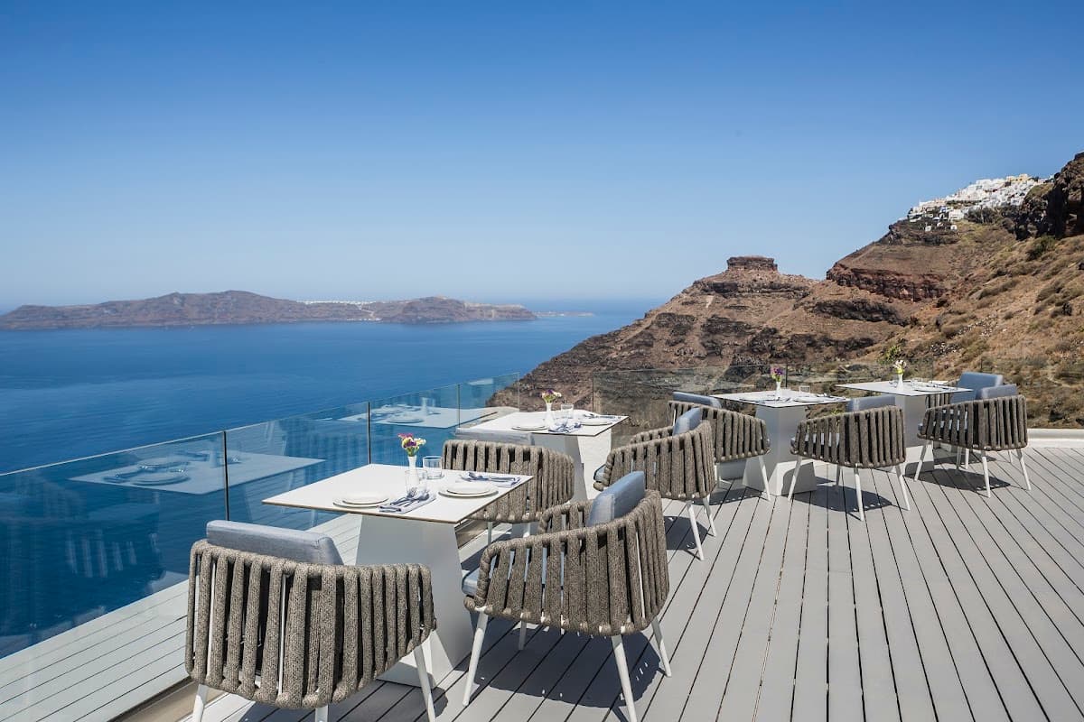 Sun Rocks Boutique Hotel: destination wedding venue in Σαντορίνη 847 00, Greece