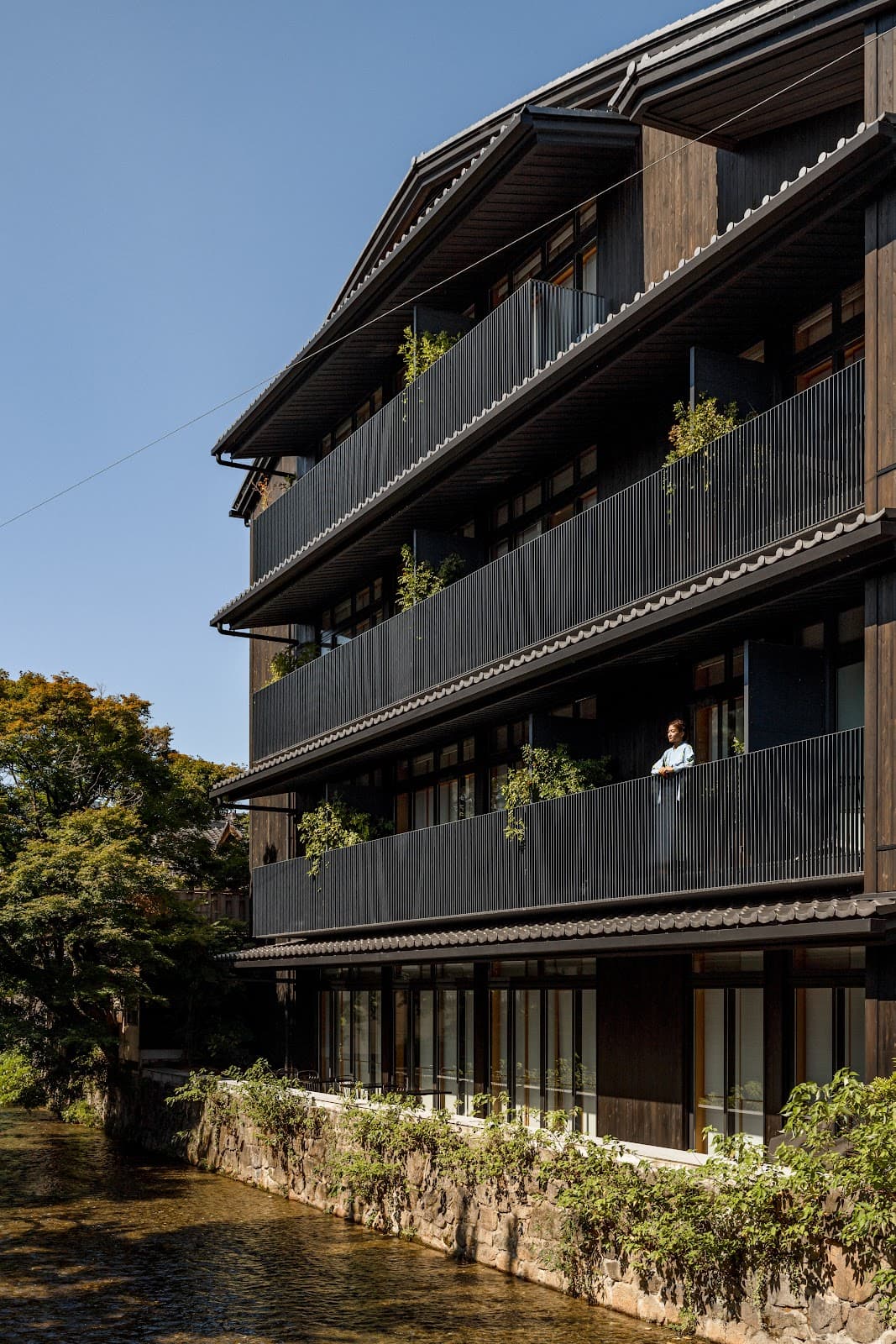 The Shinmonzen: destination wedding venue in 605-0088, Japan