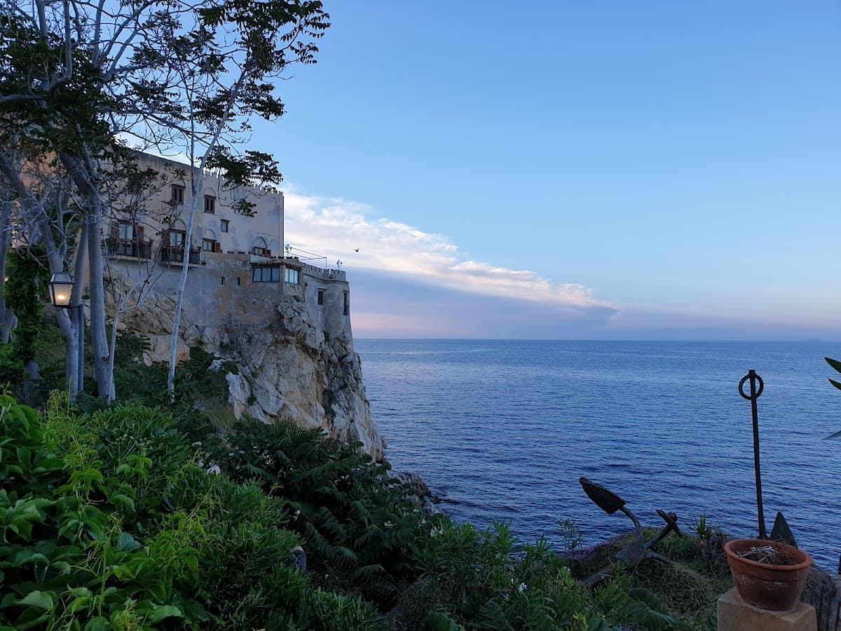 The Solanto Castle — destination wedding venue in PA, Italy