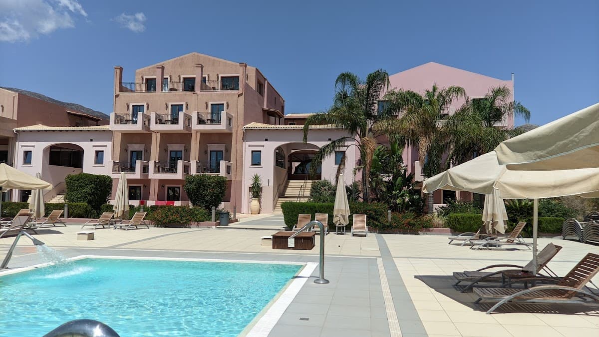 Utopia Resort & Spa: destination wedding venue in 280 86, Greece