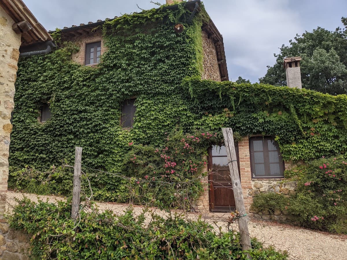 Villa Castellare: destination wedding venue in Chiusdino, Italy