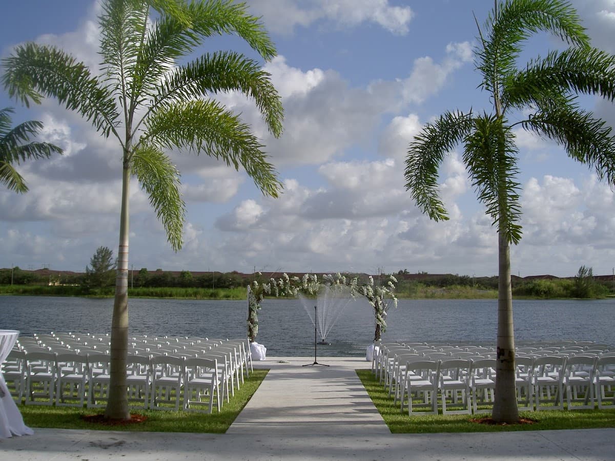 Vista Lago Ballroom: destination wedding venue in FL 33186, USA