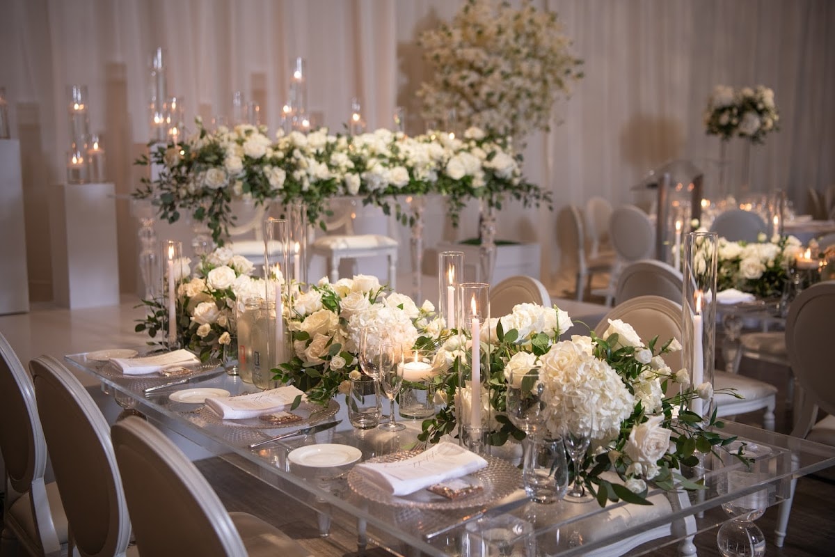 Classy Affairs — wedding planner in ON L6A 2G8, Canada