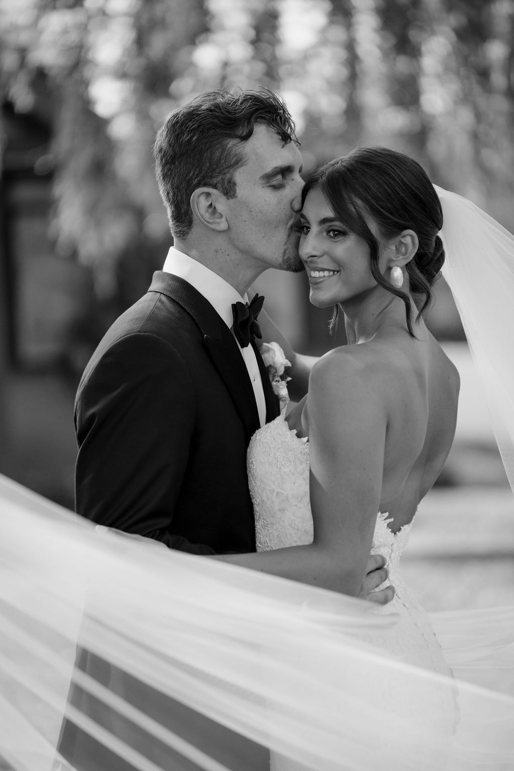 Claudia Cole Events — wedding planner in ON L5L 3S4, Canada