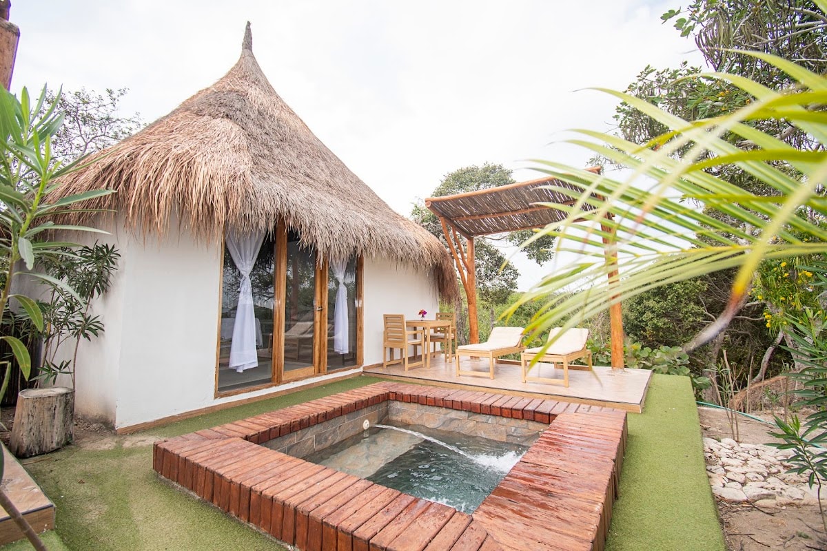 Amalife Beach Club & Hotel, destination wedding venue in Bolívar, Colombia